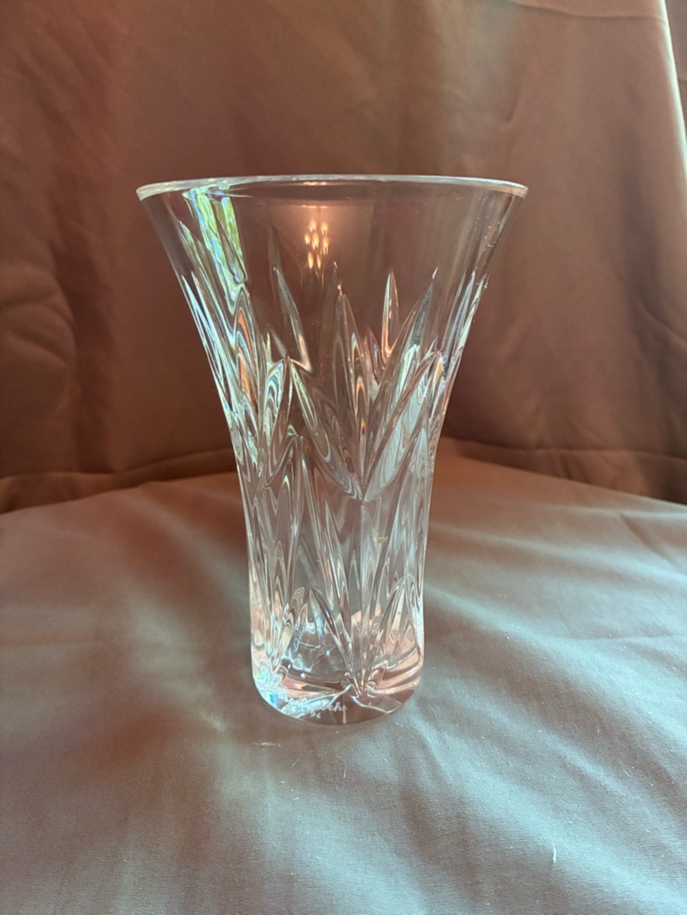 Waterford Crystal Vintage 1996 Mother’s Day Vase signed by Pascal Roche - Picture 3 of 10